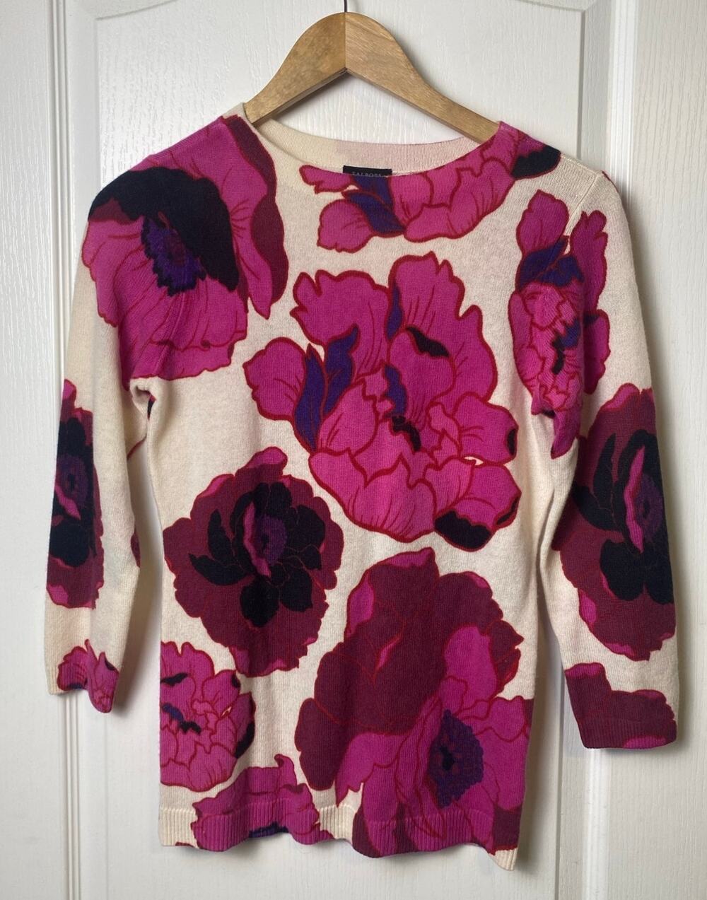 Talbots 100% Cashmere Cream Magenta Floral Crewneck Pullover Sweater Size XS